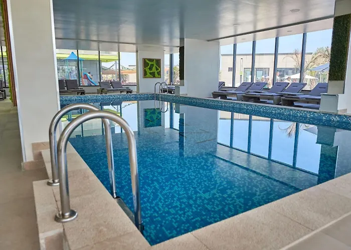 Rise And Shine 2 By Alz Нэводари